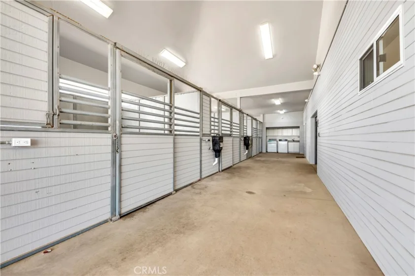 21410 Avenida De Arboles photo 63