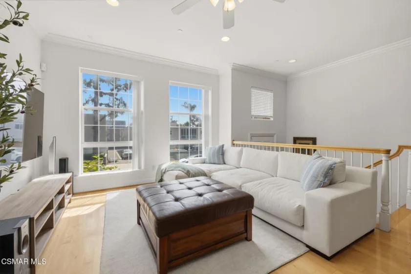 4106 W Kling Street photo 3