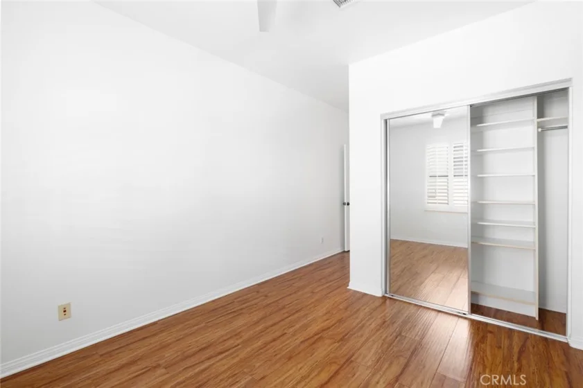 127 Jadestone photo 28