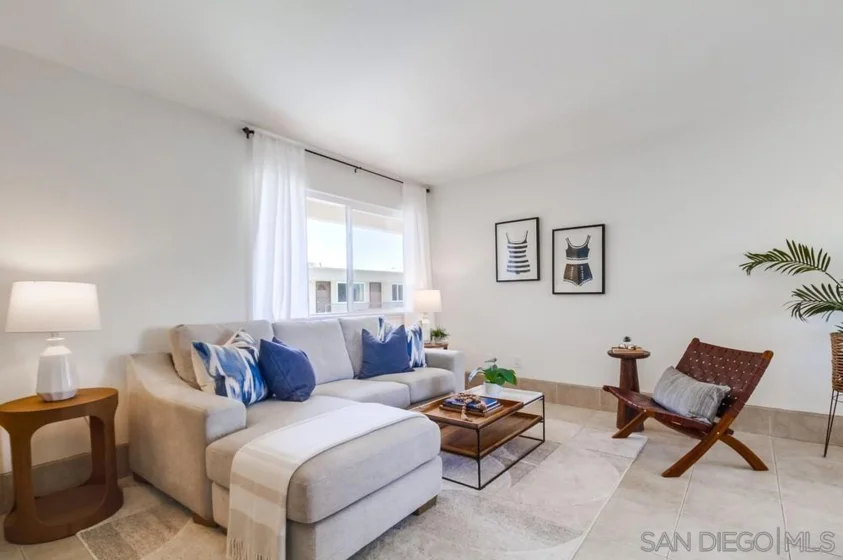 4930 Del Mar Ave 204 photo 1