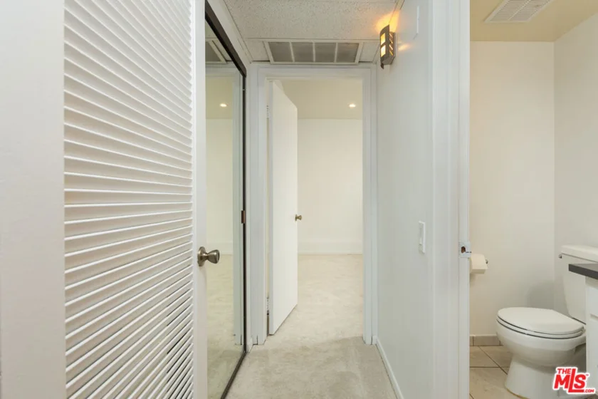 1115 S Elm Drive #207 photo 19
