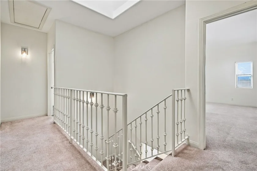 Unit C Reseda Boulevard photo 19