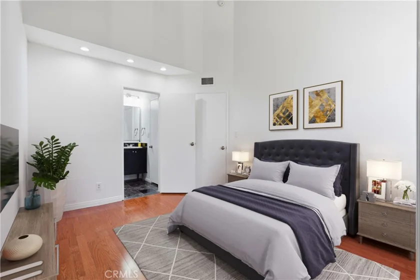 7651 Reseda #13-T photo 7
