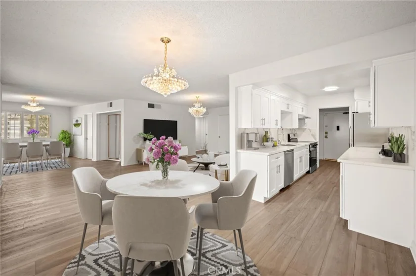 4647 Willis Avenue #207 photo 1