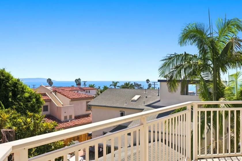 5366 La Jolla #305C photo 11