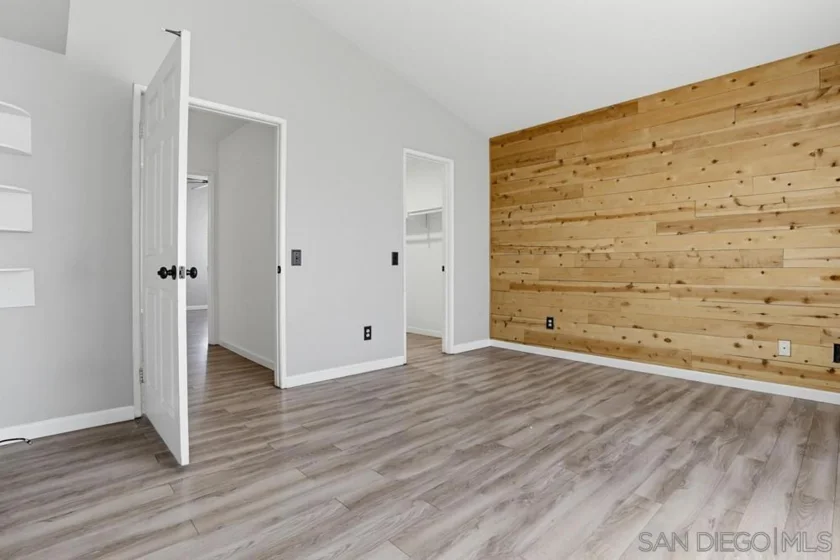 39991 Falcon Way photo 18