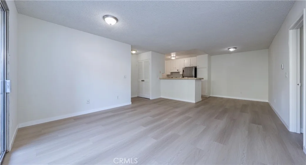 2511 W Sunflower #L3 photo 8