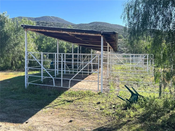 37220 Quarter Valley Road photo 19