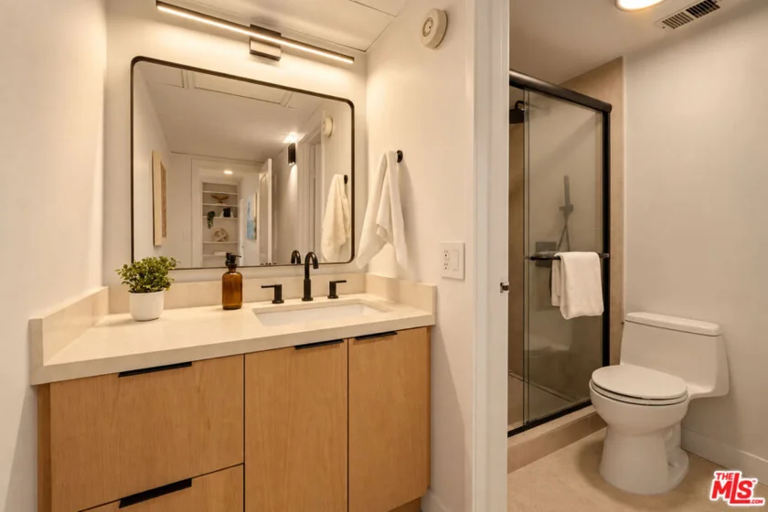 1131 Alta Loma Road #115 photo 13