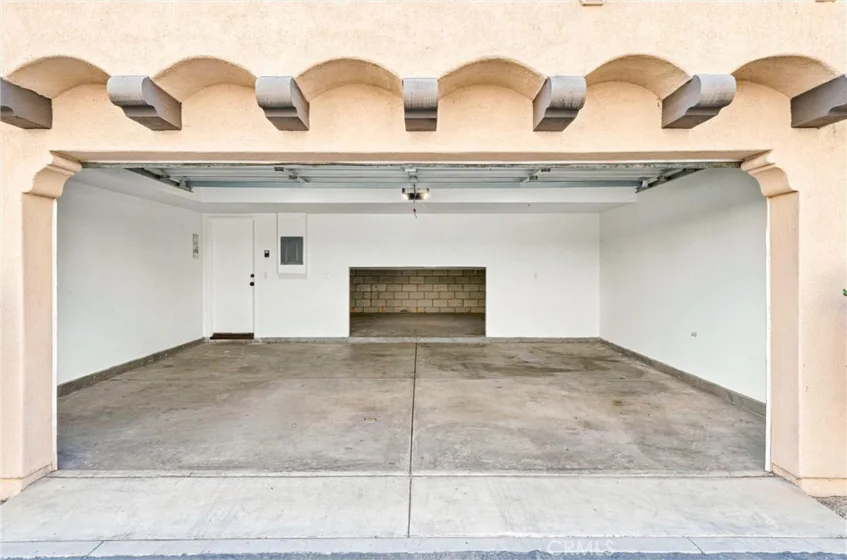 4452 Owens Street #104 photo 33