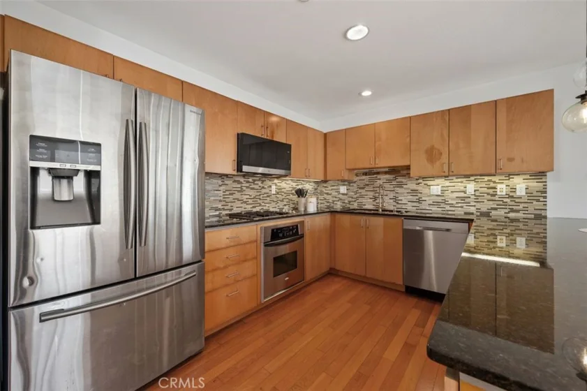285 W 6th Street #326 photo 7