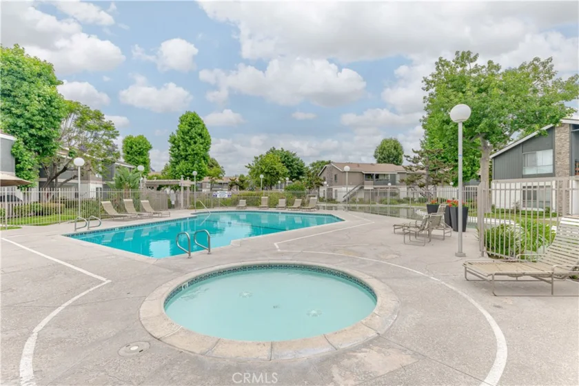2803 S Fairview #C photo 23