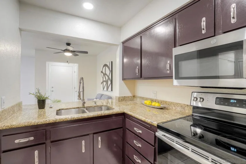 7932 Mission Center #D photo 4