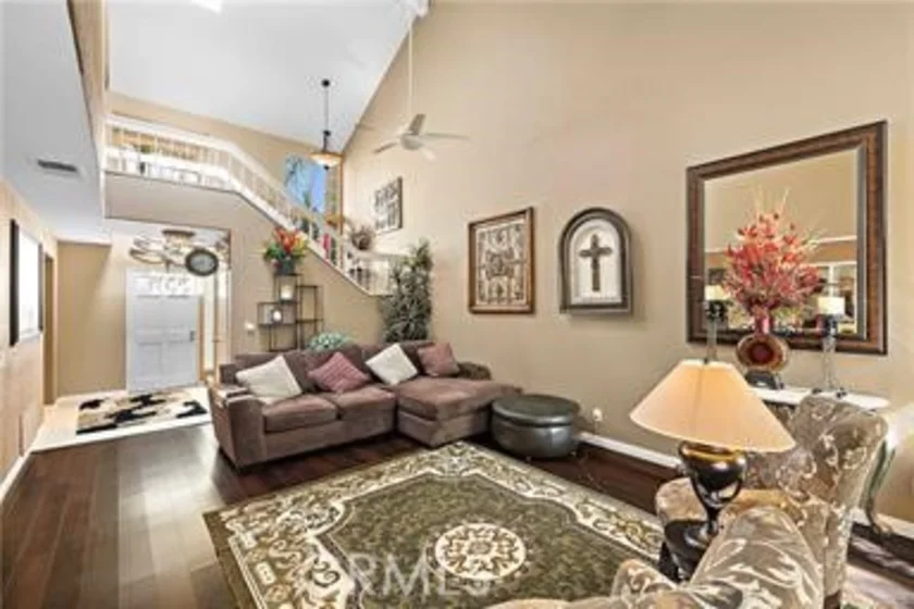 21914 Montagu photo 10