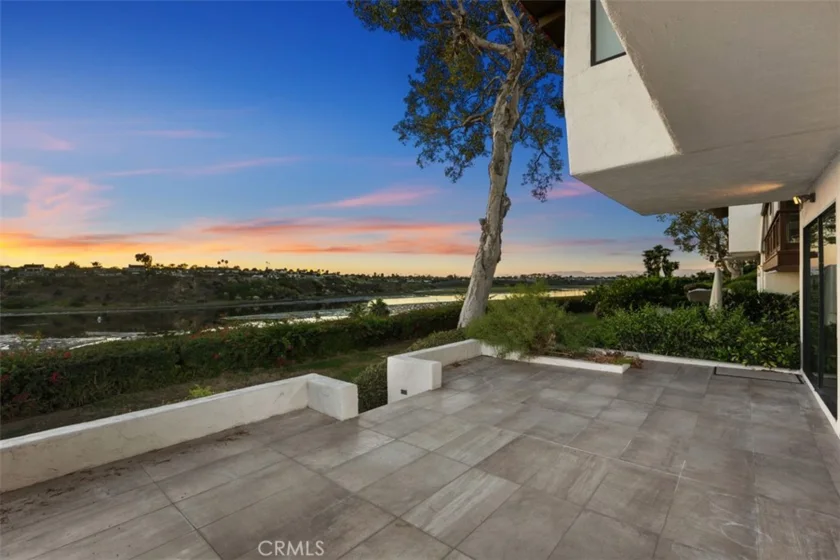 2021 Avenida Chico photo 38