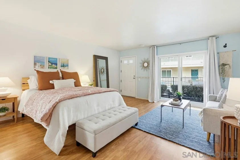 4477 Mentone Street Unit 105 photo 6