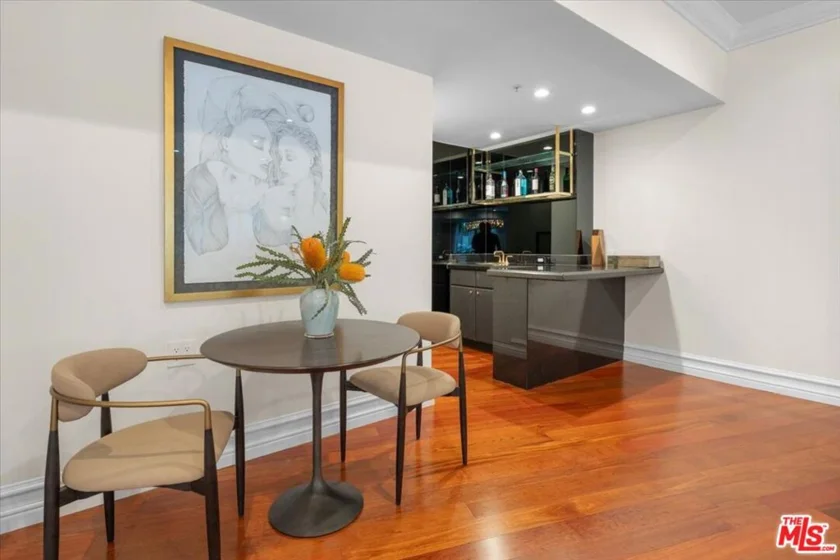 10580 Wilshire Boulevard #2 photo 11