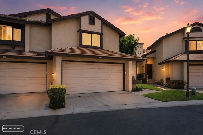 5050 Canyon Crest #18 photo 1