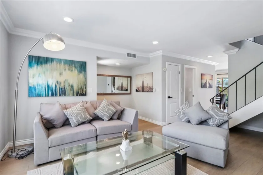 25308 Crocker photo 4