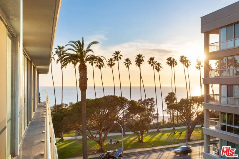 535 Ocean Avenue #6C photo 1