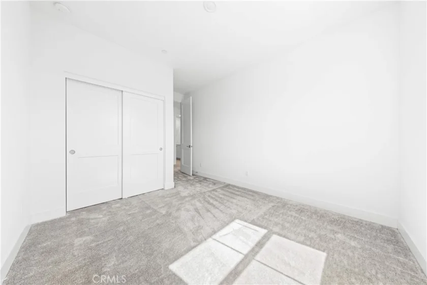 106 Glydon photo 20