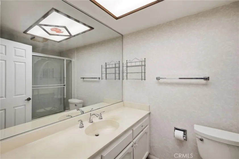 1150 W 13th Street #206 photo 30