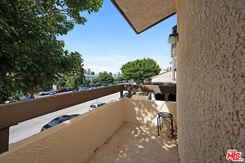 620 W Hyde Park Boulevard #117 photo 11