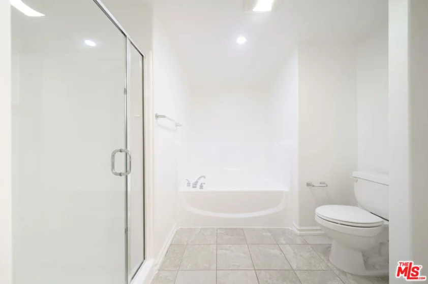 629 Traction Avenue #511 photo 17