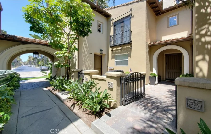 7972 Aldea Circle photo 4