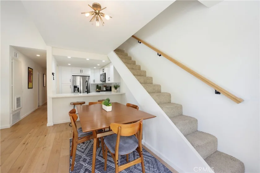 1326 W Park Western Drive #202 photo 32