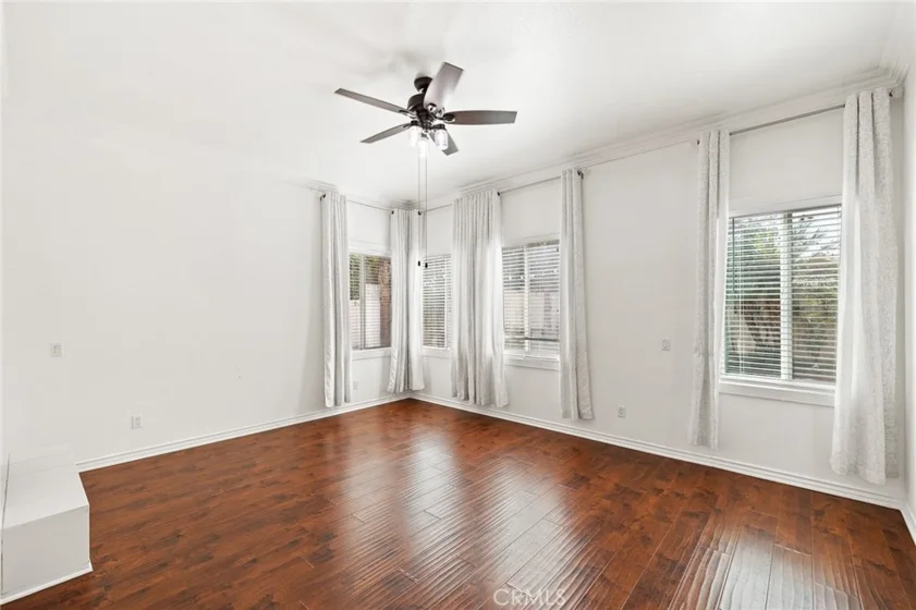 46101 Sharon photo 22