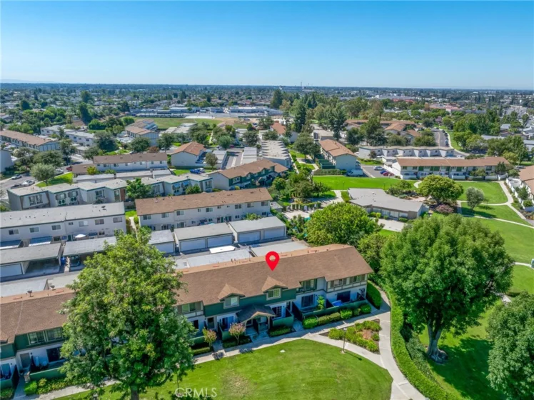 8174 Glengarry Green photo 24