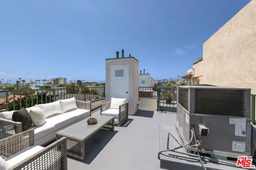 245 Hollister Avenue #1 photo 36