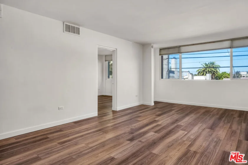421 S La Fayette Park Place #210 photo 20