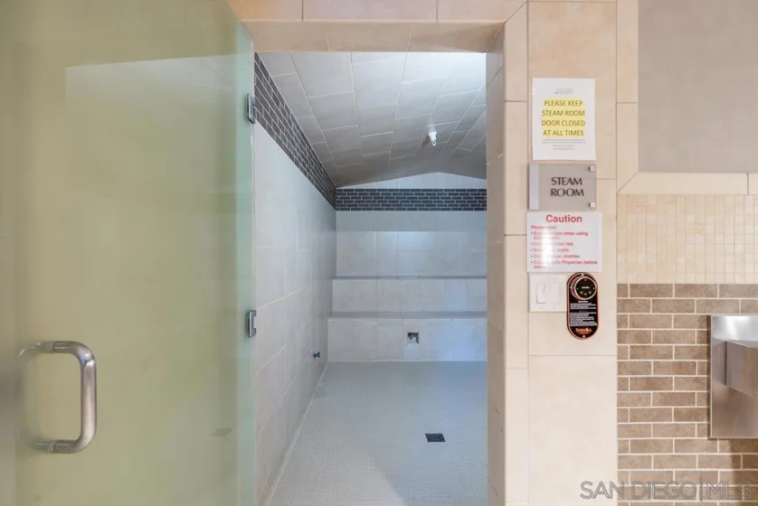 1325 Pacific Hwy #314 photo 71