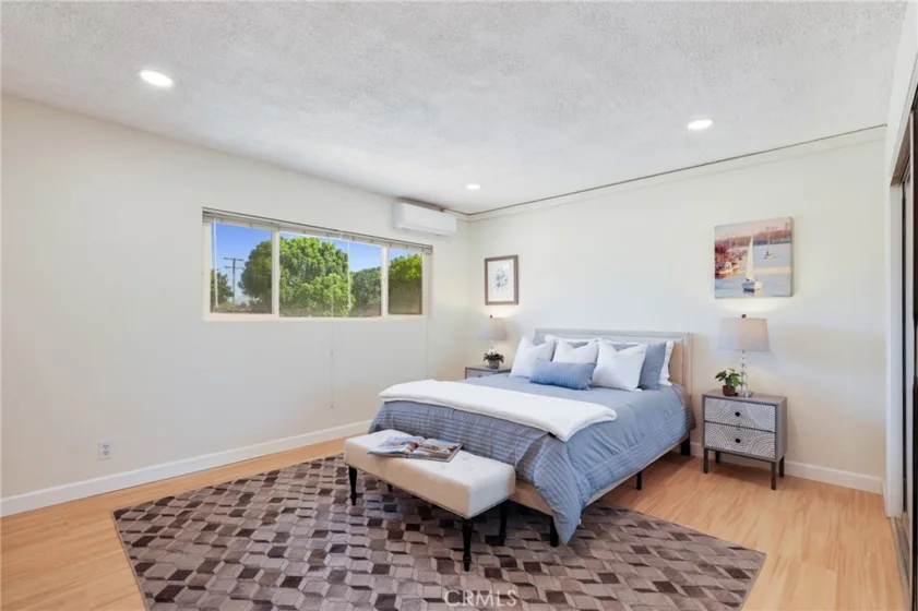 648 W Main #D photo 18