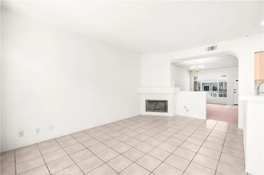 522 N Pageant photo 18