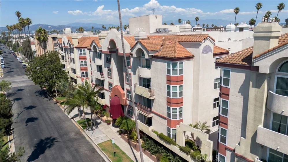 620 S Gramercy Place #412 photo 31
