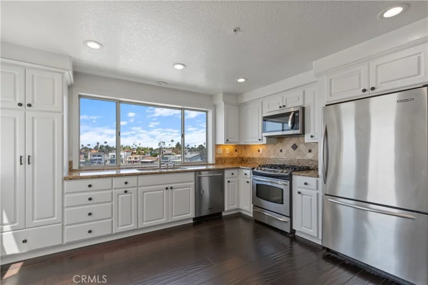 4167 Warner #301 photo 17