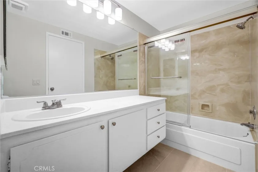 4107 Larwin Avenue photo 24