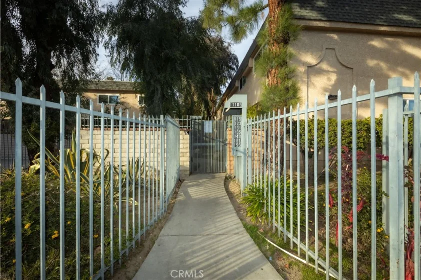 17135 Roscoe Boulevard #7 photo 9