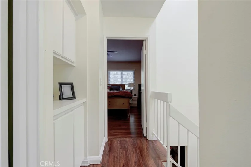 8330 Penfield photo 12