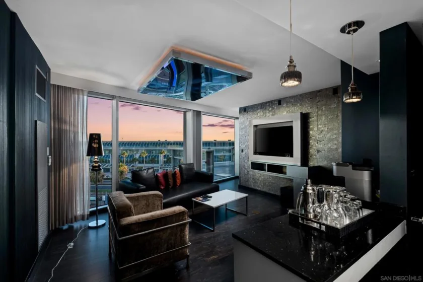 207 5th Avenue #702 photo 1