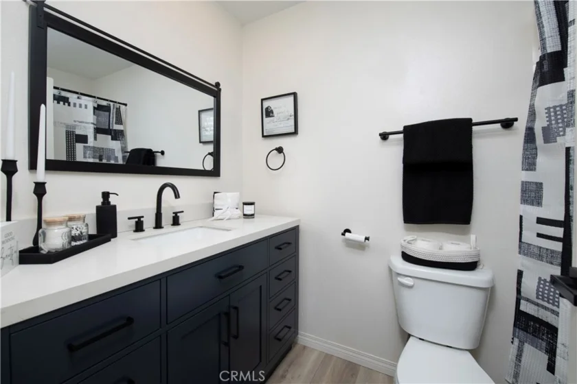 333 N Melrose Drive #E photo 18