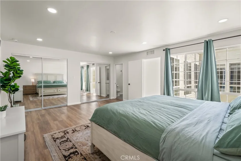 308 1/2 Commonwealth Avenue photo 21