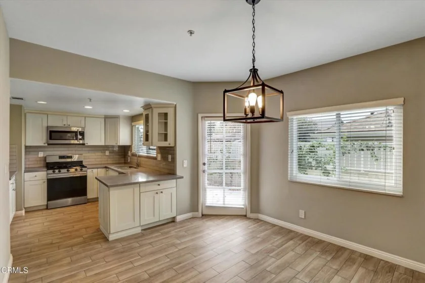 719 E Tujunga #D photo 16