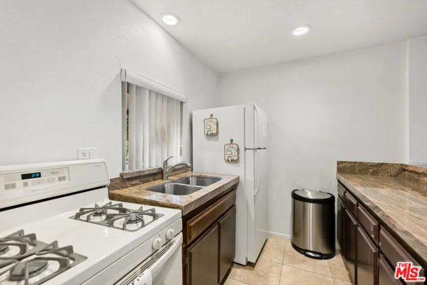 441 E San Jose Avenue #209 photo 40