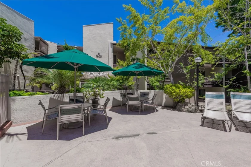 1625 S Hotel photo 30