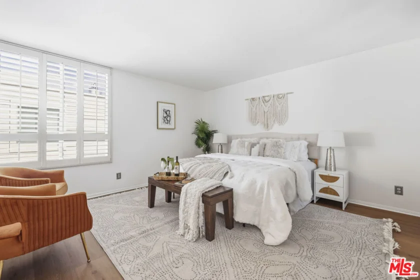 4164 Tujunga Avenue #103 photo 29