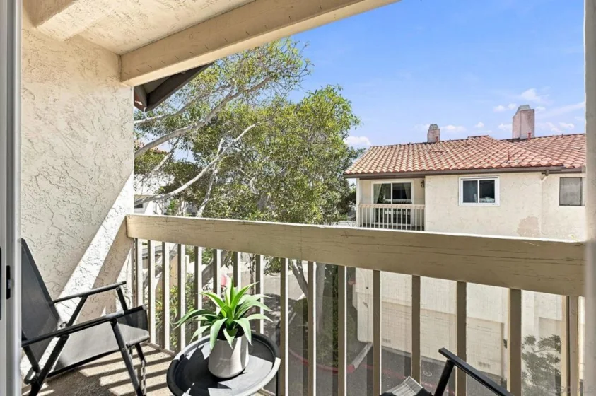 3982 La Jolla Village Drive photo 33